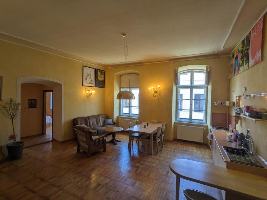 Boheme Central Apartment Temeşvar Dış mekan fotoğraf