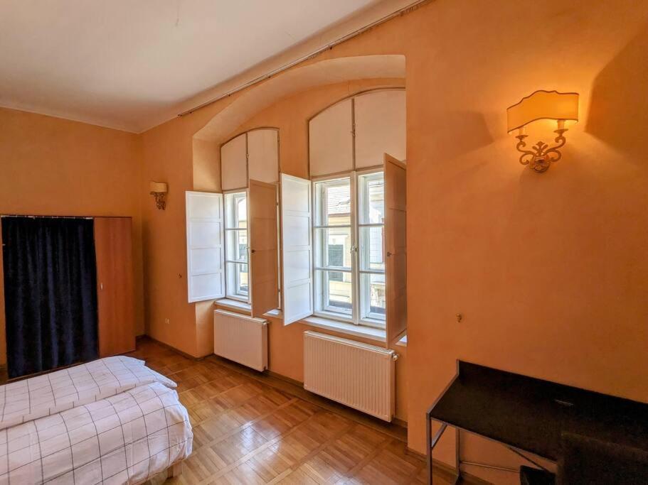 Boheme Central Apartment Temeşvar Dış mekan fotoğraf